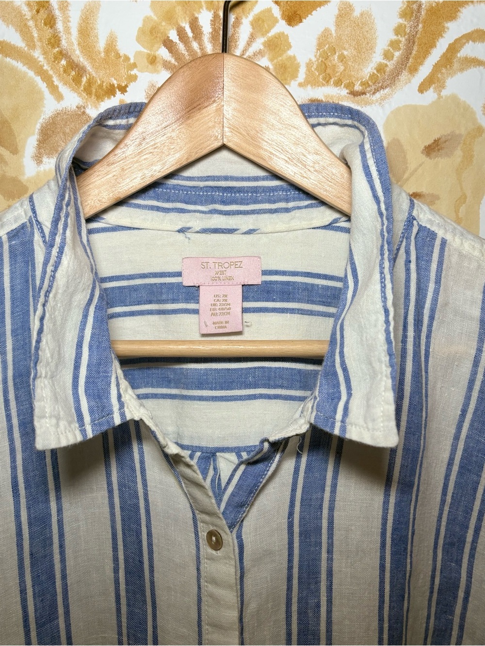St. Tropez Blue & White Striped Linen Button Down Shirt Coastal Beachy Relaxed - Picture 5 of 8